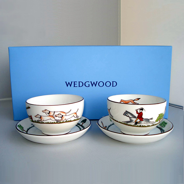 ウェッジウッド（Wedgwood）ハンティングシーン ジャパニーズティーカップ＆ソーサー（湯のみ＆プチトレイ）ペア